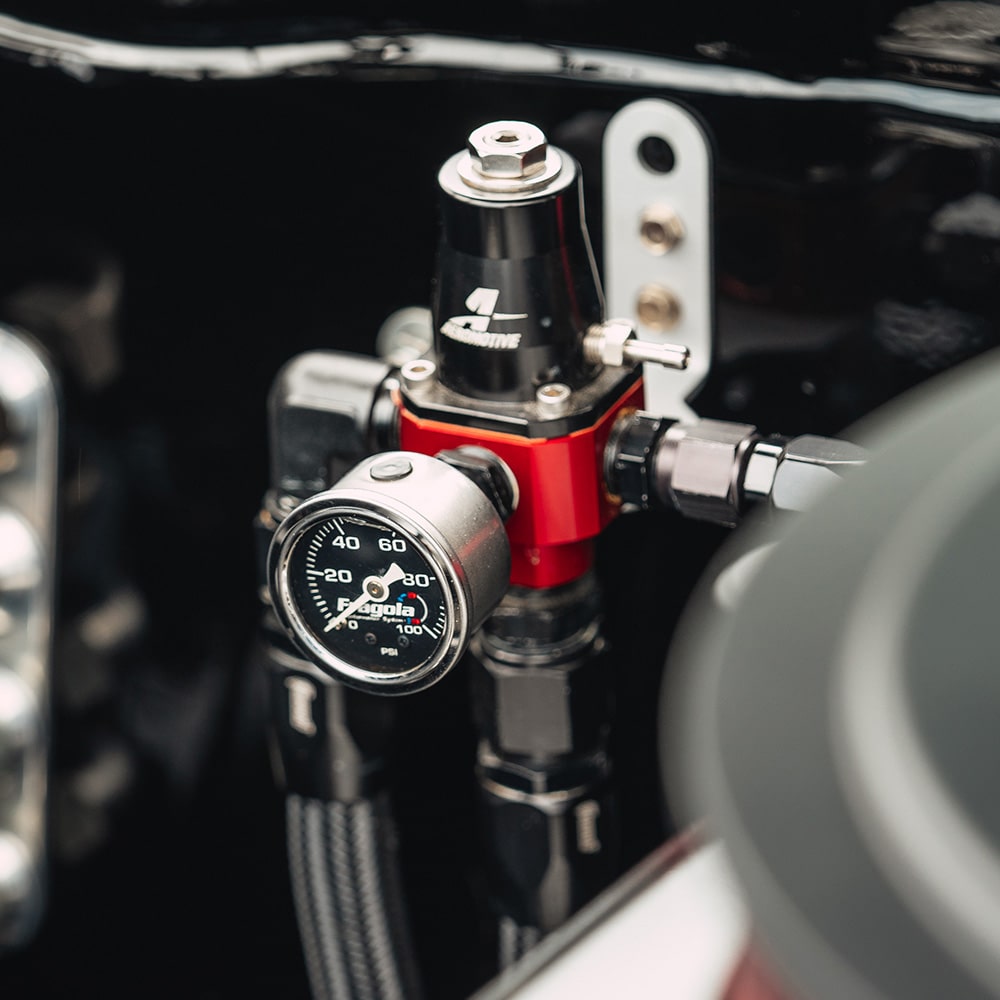 An other motor approach of Chevrolet Corvette 