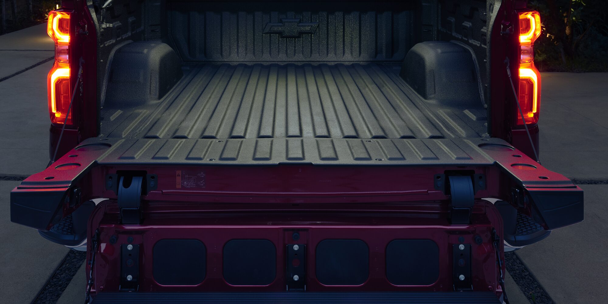 A Rear View of the Silverado 1500 Multi-Flex Tailgate Open.