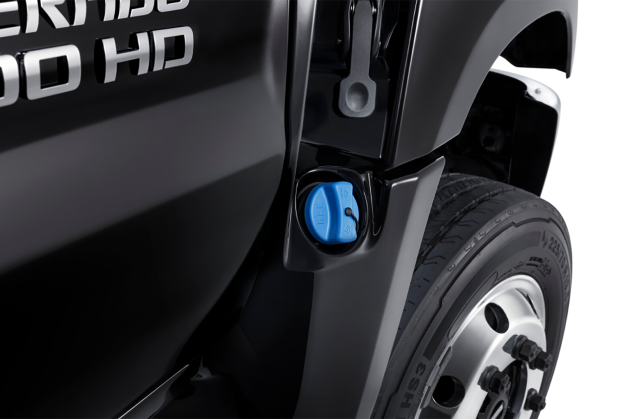 Silverado Chassis Cab: Diesel Exhaust Fluid Fill