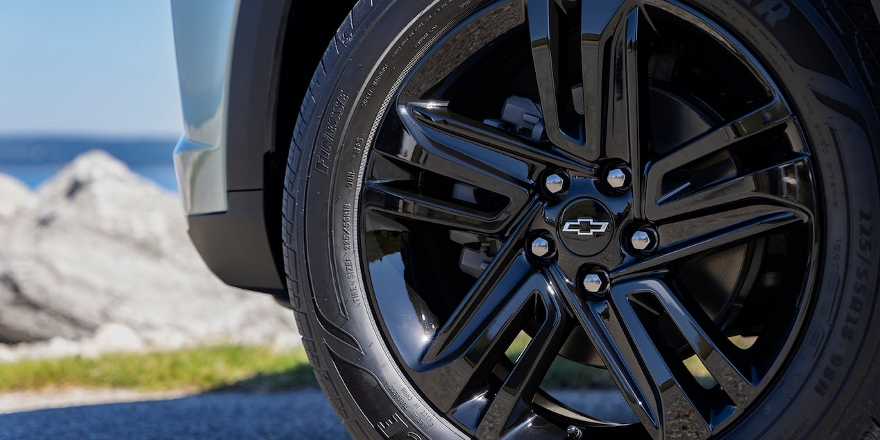 Detailed View of 2025 Chevy Trax Wheel and Rim