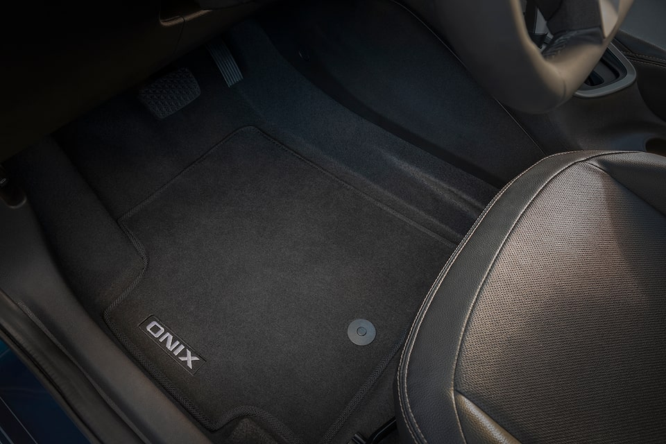 Tapete de carpete para Novo Onix 2020