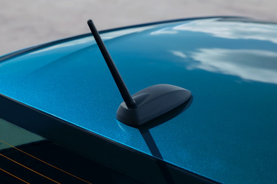 Antena esportiva para Novo Tracker 2021 com design esportivo