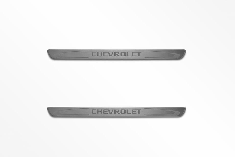 Soleiras de portas em alumínio da Chevrolet para Novo Tracker 2021