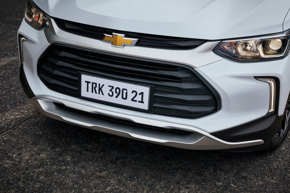 Extensor do parachoque dianteiro para o Novo Tracker 2021