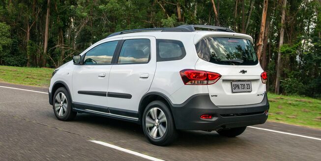 Novo SUV Chevrolet Spin Activ 2024 com rodas de alumínio aro 16"