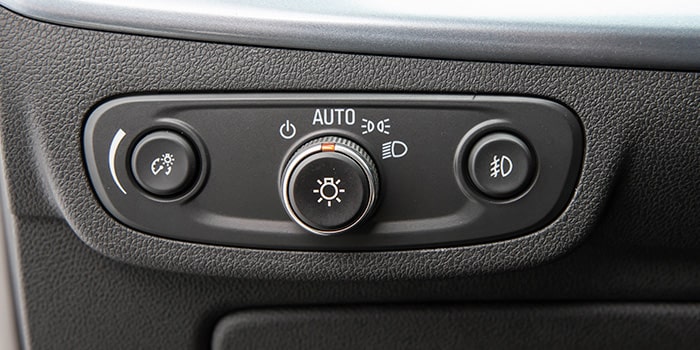 Sistema de acendimento automático dos faróis