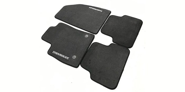 Tapete de carpete (1ª e 2ª fileiras)