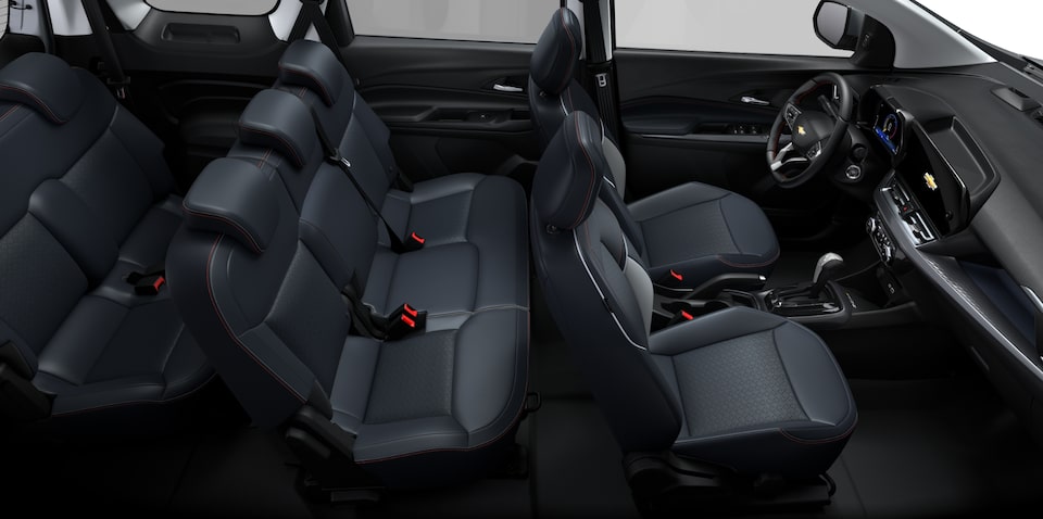 Imagem do interior do novo Chevrolet Spin, versão premier, com os 7 bancos disponíveis.