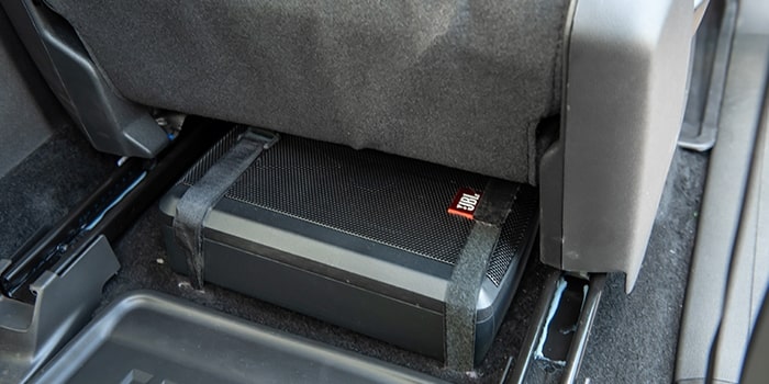 Subwoofer JBL do Trailblazer