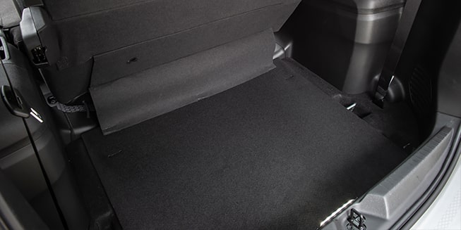 Iluminação auxiliar de porta-malas