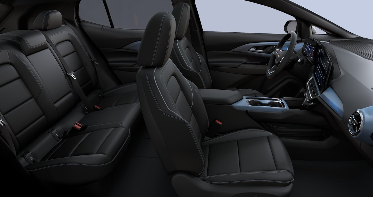 Interior do Equinox EV mostrando os bancos