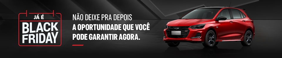Dois carros vermelhos são exibidos em um fundo preto com o texto Já é Black Friday e uma mensagem incentivando sobre oportunidades imperdível agora.