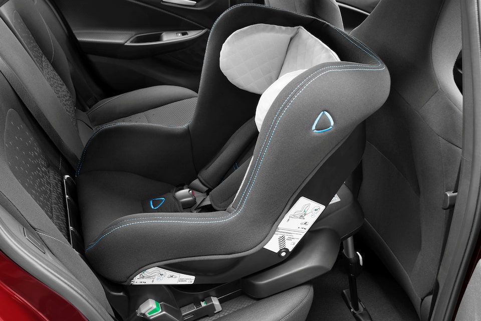 6-acessorios-onix-plus-seguranca-base-isofix-cadeira-de-crianca
