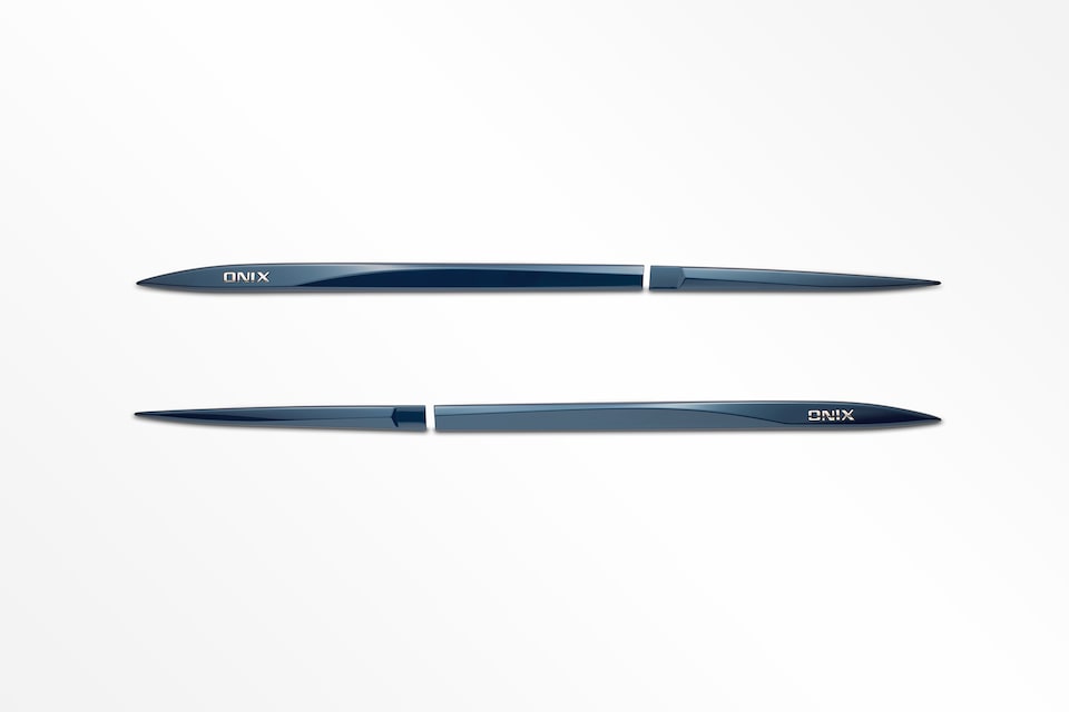 Friso lateral com nome cromado para Onix Plus 2020