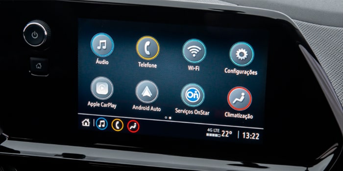 Imagem mostrando a tela da central multimídia da nova Chevrolet Montana, exibindo o aplicativo mylink na tela.