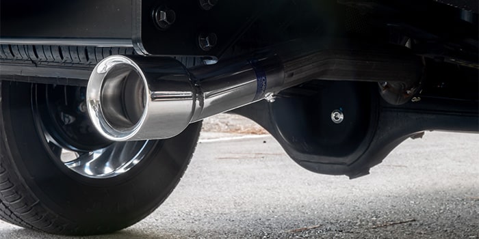 Ponteira de escapamento em aço inox com bocal simples de 3,5"