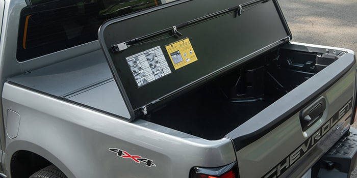 Capota rígida Trifold da nova S10"