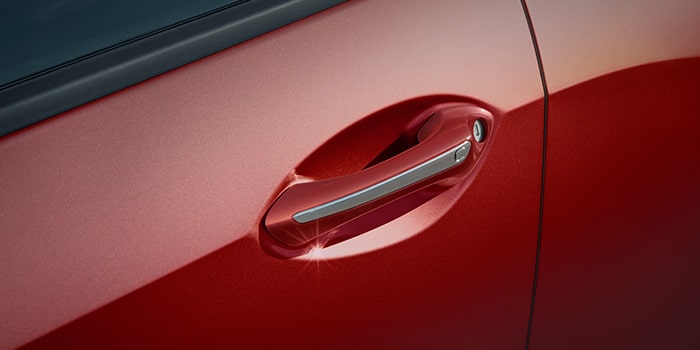 Detalhes que fazem a diferença: com o inserto cromado para maçaneta a nova Chevrolet Montana fica ainda mais elegante e imponente.