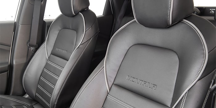 Revestimento premium para bancos: confira um ar ainda mais sofisticado ao inteior da Nova Chevrolet Montana 2023 com o revestimento premium para os bancos.