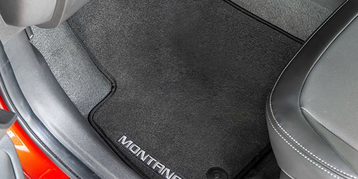 Tapetes carpte: previna qualquer tipo de inconveniente e proteja o piso interior da Nova Chevrolet Montana 2023.