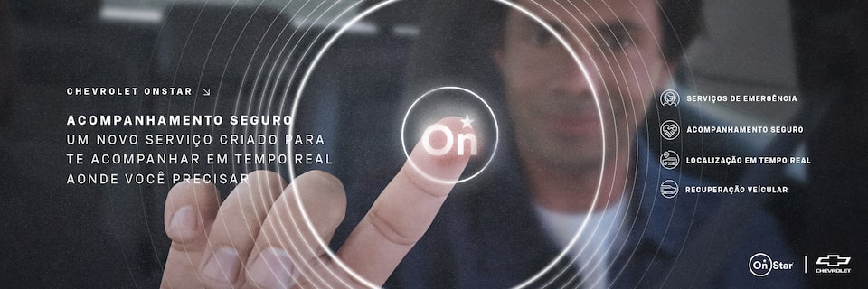 Homem branco tocando uma interface digital com o símbolo "On" ativado; ao lado, texto promocional do serviço Chevrolet OnStar com ícones sobre segurança, diagnóstico veicular, conectividade e localização do veículo.
