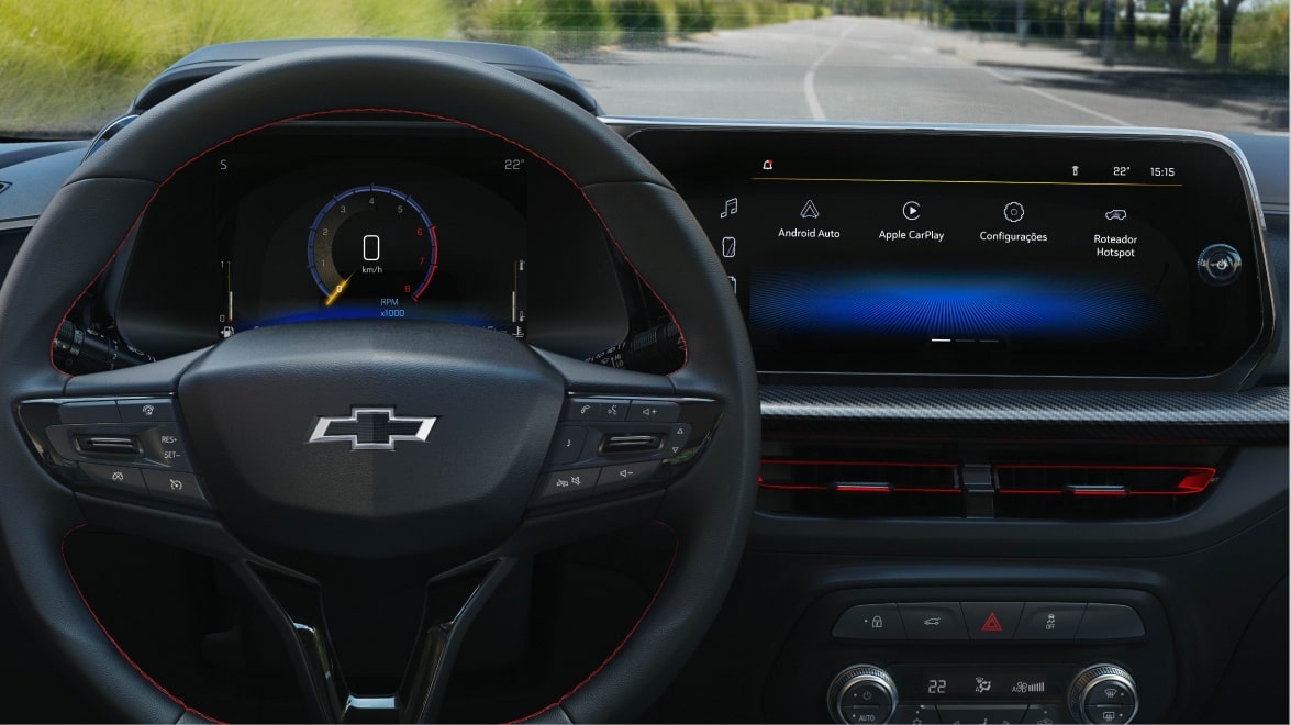 POV do felizardo motorista a bordo de um Chevrolet Onix.