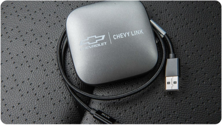 Módulo de entretenimento Chevy Link da linha de acessórios originais Chevrolet para o Chevrolet Onix Plus. 