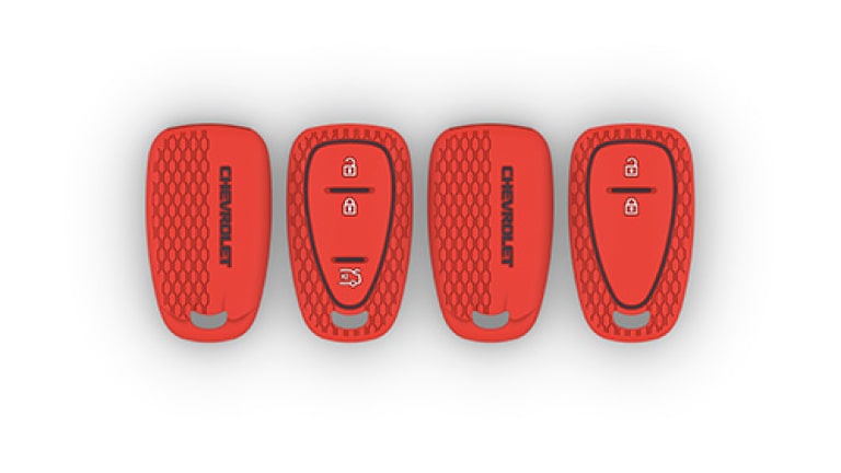 Capa de silicone para chave de presença, na cor vermelha, da linha de acessórios originais Chevrolet para o Chevrolet Onix Plus. 