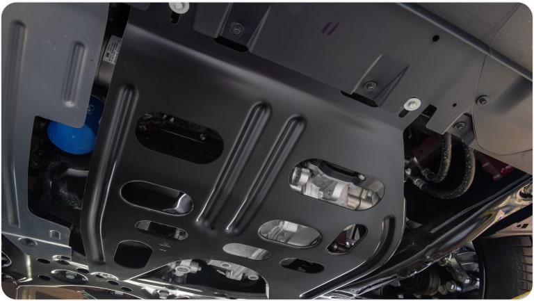 Protetor de cárter da linha de acessórios originais Chevrolet para o Chevrolet Onix Plus. 