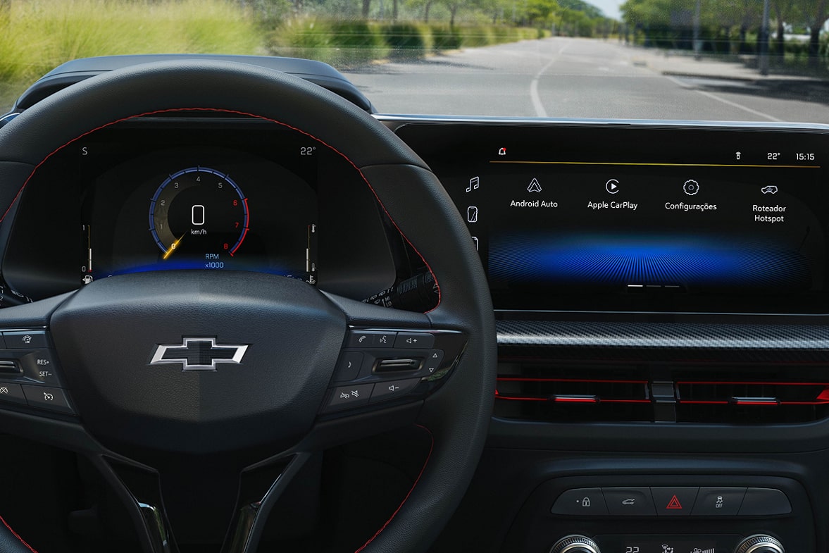 Volante multifuncional e painel digital do Chevrolet Onix Plus.