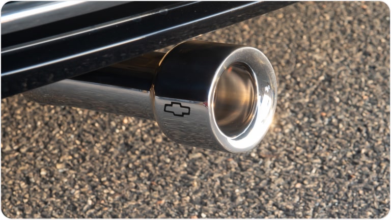 Bocal simples de escapamento  da linha de acessórios originais para o Chevrolet Onix HB.