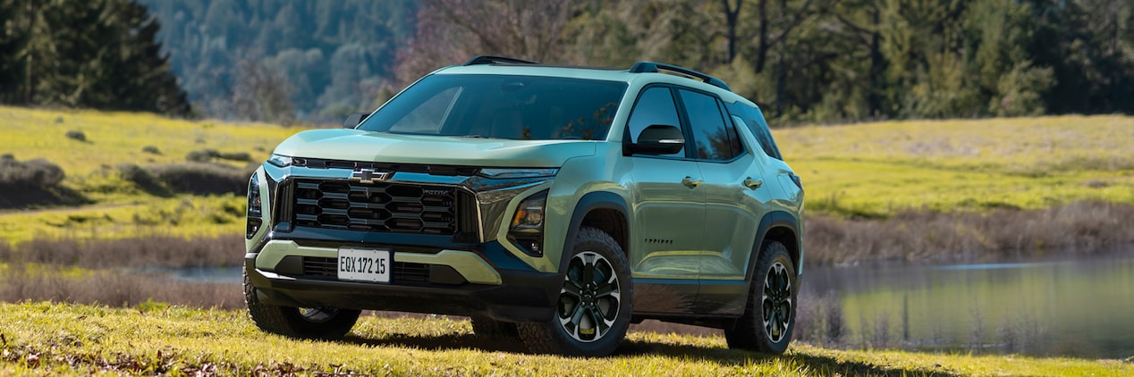 Nova Equinox Turbo 2026 em meio à área verde