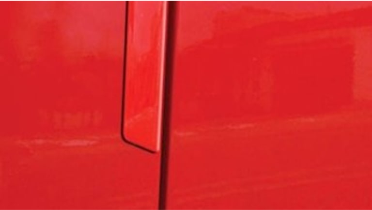 Save door do Equinox.