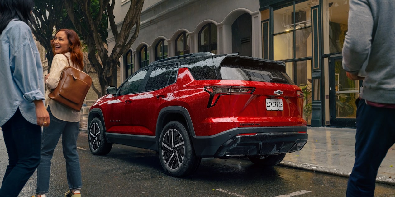 Equinox 2026 estacionado na cidade.