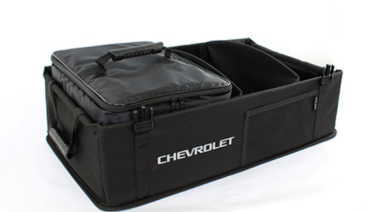 Bolsa organizadora pequena - 1 bag, 1 bolsa térmica, 2 divisórias, 1 manual da linha de acessórios originais Chevrolet para o novo Spark EUV
