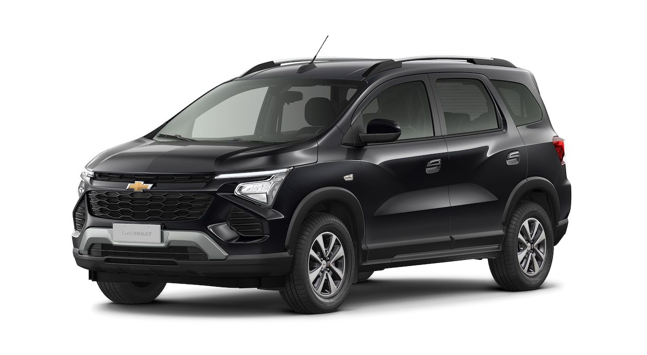 Imagem frontal do novo Chevrolet Spin, versão premier, na cor Preto Ouro Negro.