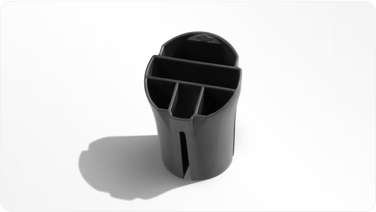 Imagem do organizador de porta-copos da linha de acessórios originais Chevrolet para o Tracker 2026