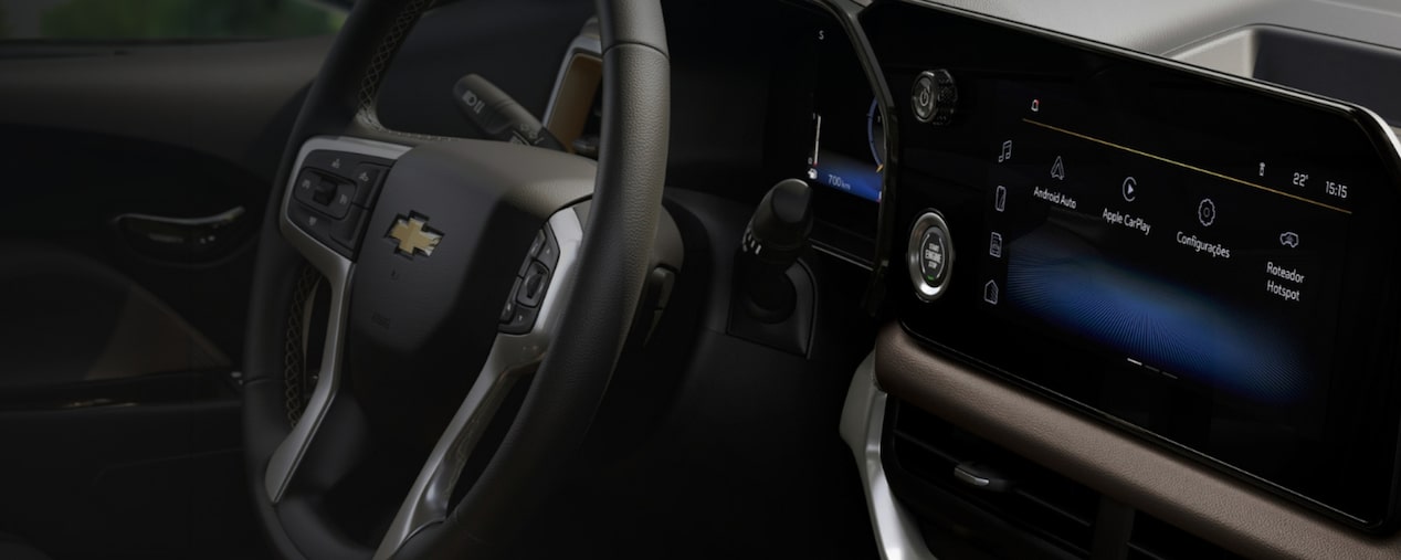 Imagem interna do Trailblazer com texto sobre acessórios de entretenimento