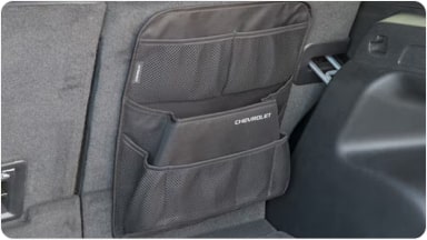 Organizador universal de porta-malas da linha de acessórios originais Chevrolet para o SUV Trailblazer.