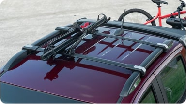 Suporte para bicicleta em aço da linha de acessórios originais Chevrolet para o SUV Trailblazer.