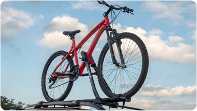 Suporte para bicicleta em aço da linha de acessórios originais Chevrolet para o SUV Trailblazer.