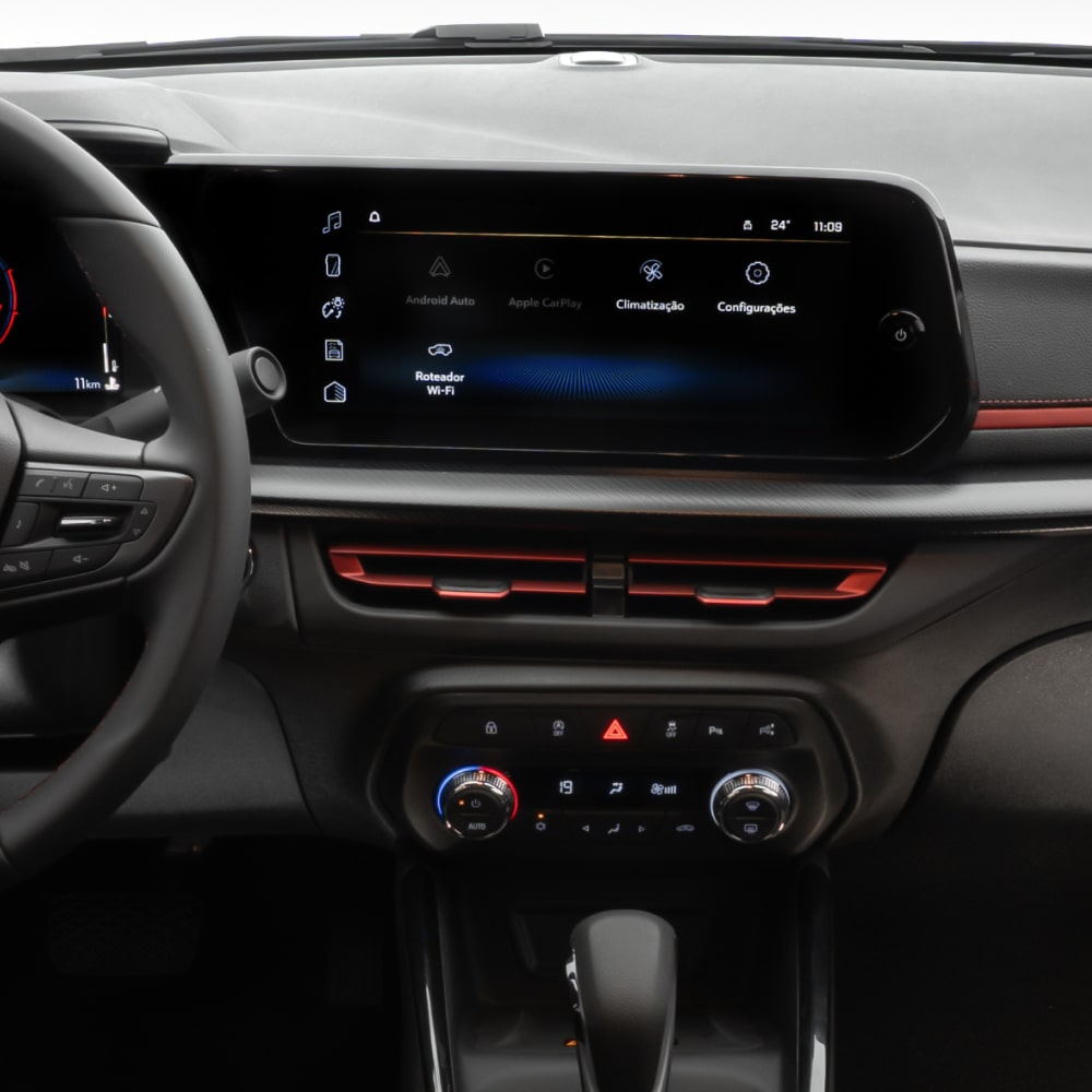 Detalhe do painel digital e cabine do Chevrolet Sonic 2027 vistos do interior