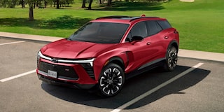 Blazer EV RS estacionada