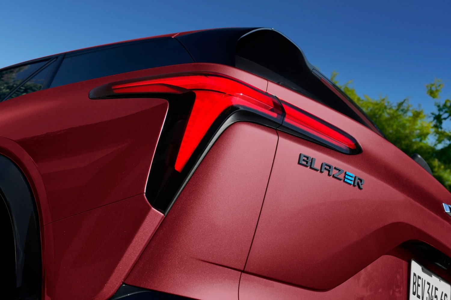 Blazer EV RS - Miniatura 3