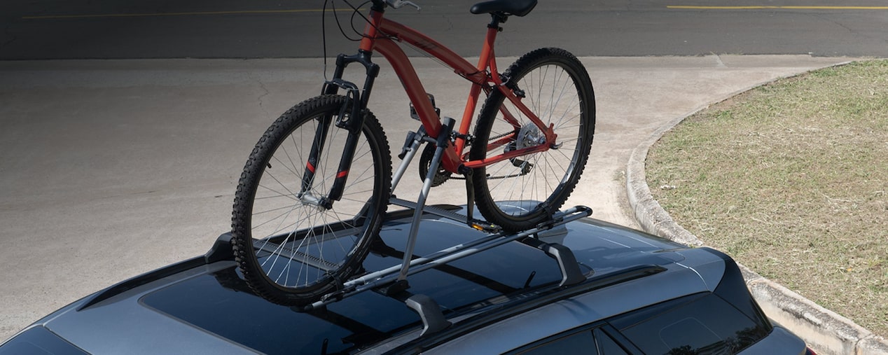 Imagem ilustrativa da categoria de segurança dos acessórios originais Chevrolet para o Blazer EV RS aplicada à masthead versão desktop.