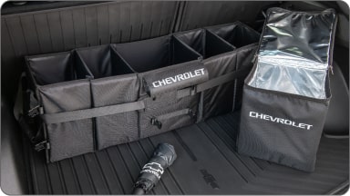 Bolsa organizadora dobrável premium da linha de acessórios originais Chevrolet para o Captiva EV.