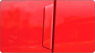 Save door da linha de acessórios originais Chevrolet para o Captiva EV.