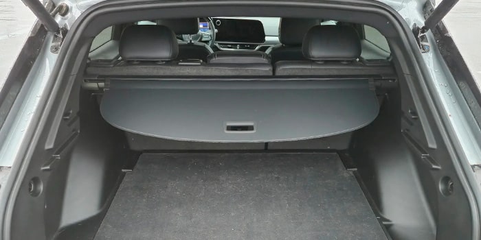 Cobertura de porta-malas retrátil