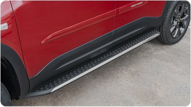 Estribo lateral integrado da linha de acessórios originais Chevrolet para a picape Montana.