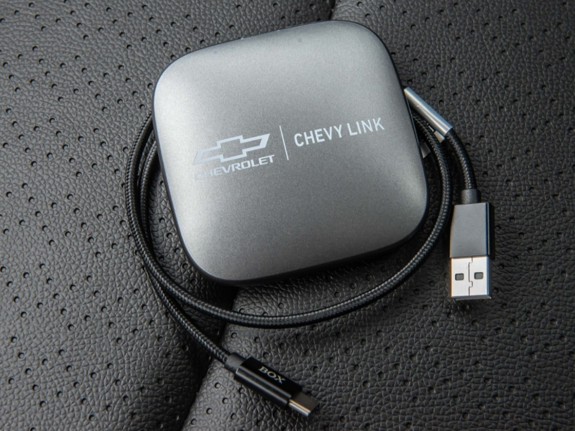 Módulo de entretenimento Chevy Link da linha de acessórios originais Chevrolet para a picape Montana.